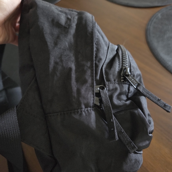 Mini Baggu Backpack - Picture 3 of 7